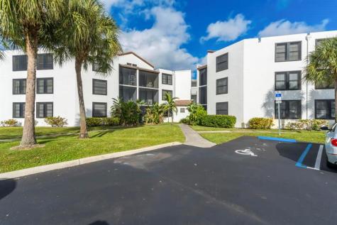 210 Lake Pointe Drive Oakland Park FL 33309