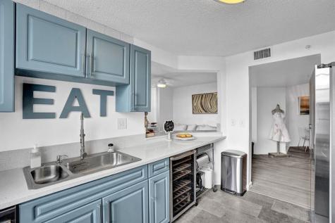 520 SE 5th Avenue Fort Lauderdale FL 33301