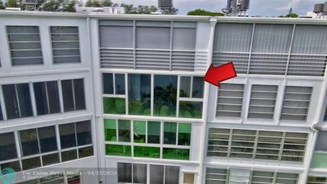 3107 Cambridge E Deerfield Beach FL 33442