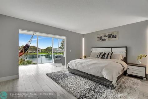 3107 Cambridge E Deerfield Beach FL 33442