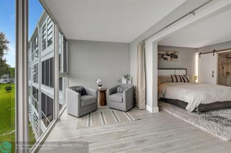 3107 Cambridge E Deerfield Beach FL 33442