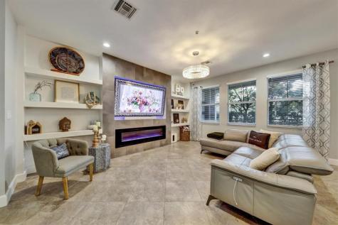 2970 NW 124th Way Sunrise FL 33323