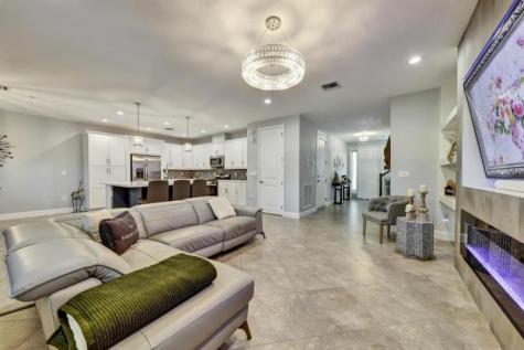 2970 NW 124th Way Sunrise FL 33323