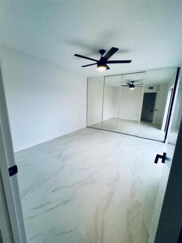 9148 SW 23rd Street Davie FL 33324