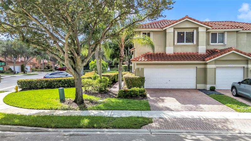 12502 NW 56th Street Coral Springs FL 33076