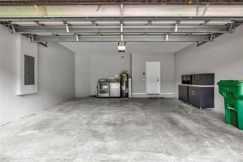 12502 NW 56th Street Coral Springs FL 33076