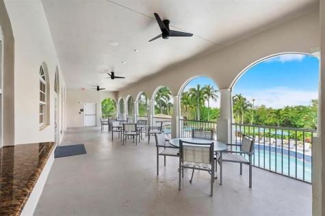 12502 NW 56th Street Coral Springs FL 33076