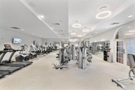 12502 NW 56th Street Coral Springs FL 33076