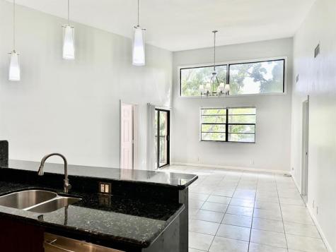 1917 NW 94th Avenue Coral Springs FL 33071