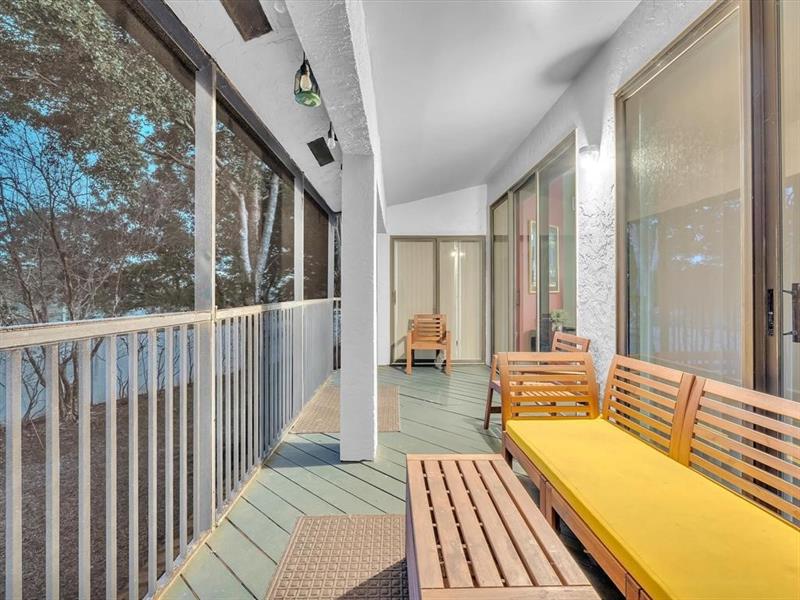 146 NW 98th Terrace Plantation FL 33324