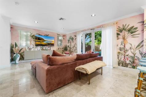 1703 NE 11th Street Fort Lauderdale FL 33304