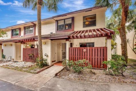 3725 Carambola Circle Coconut Creek FL 33066