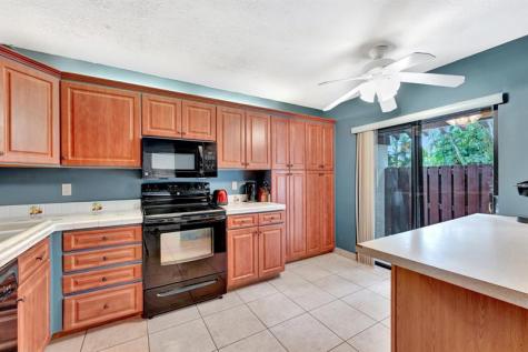 3725 Carambola Circle Coconut Creek FL 33066