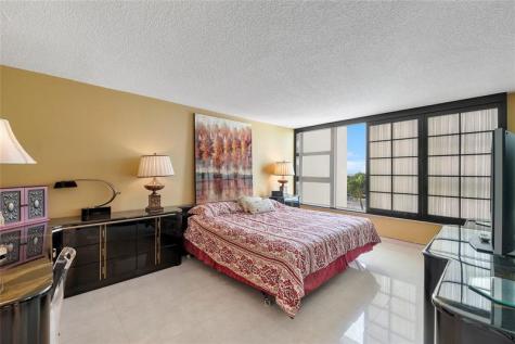 1620 S Ocean Boulevard Lauderdale By The Sea FL 33062