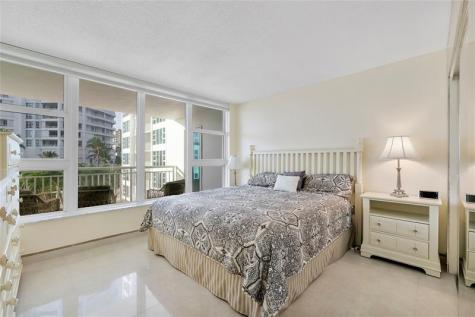 1620 S Ocean Boulevard Lauderdale By The Sea FL 33062