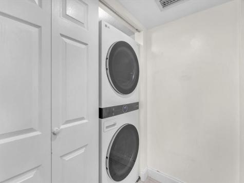 9022 W Atlantic Boulevard Coral Springs FL 33071