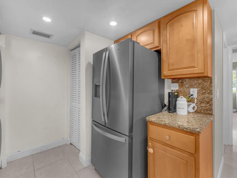 9022 W Atlantic Boulevard Coral Springs FL 33071