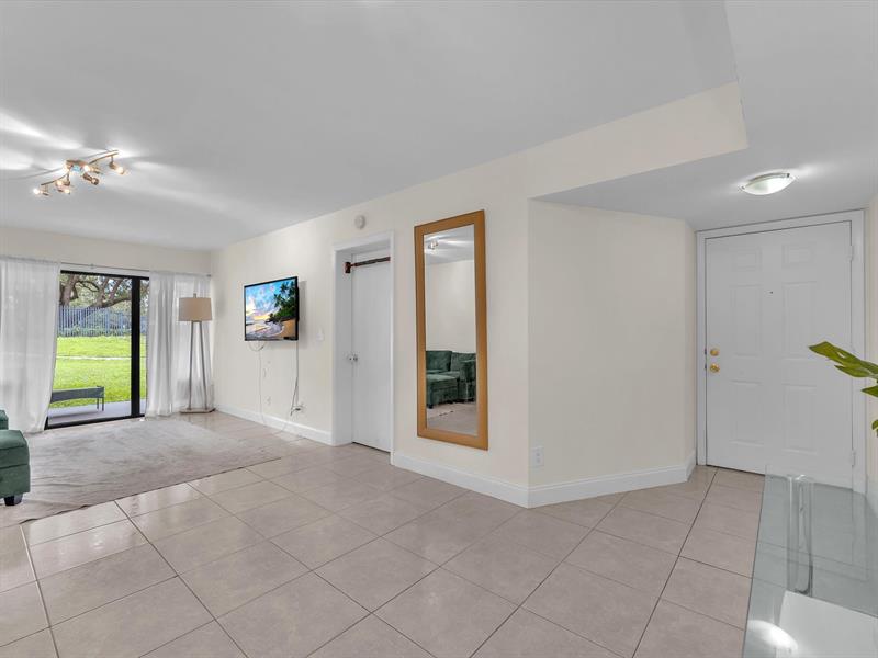 9022 W Atlantic Boulevard Coral Springs FL 33071