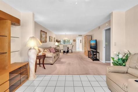 10643 W Clairmont Circle Tamarac FL 33321