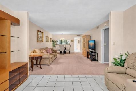 10643 W Clairmont Circle Tamarac FL 33321
