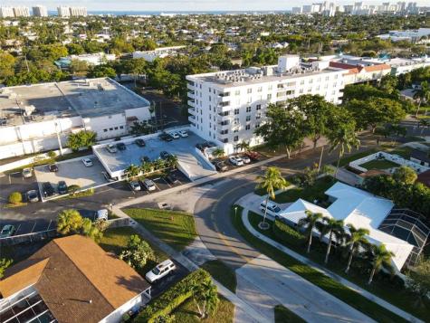 6000 NE 22nd Way Fort Lauderdale FL 33308