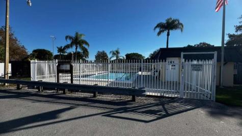 2494 Waterside Drive Lake Worth FL 33461