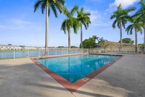 4923 SW 31st Terrace Dania Beach FL 33312