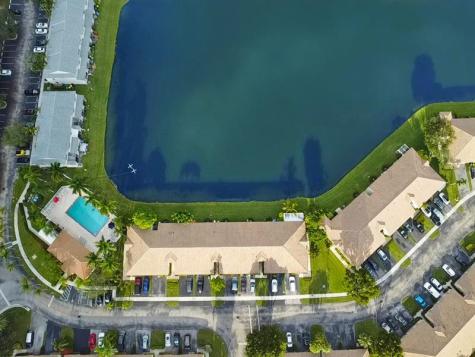 4923 SW 31st Terrace Dania Beach FL 33312