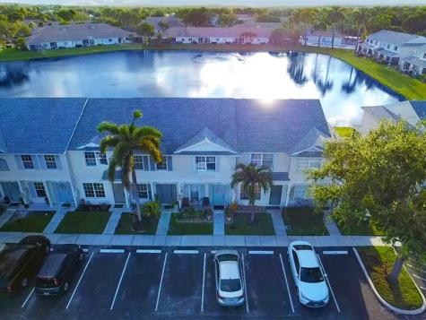 4923 SW 31st Terrace Dania Beach FL 33312