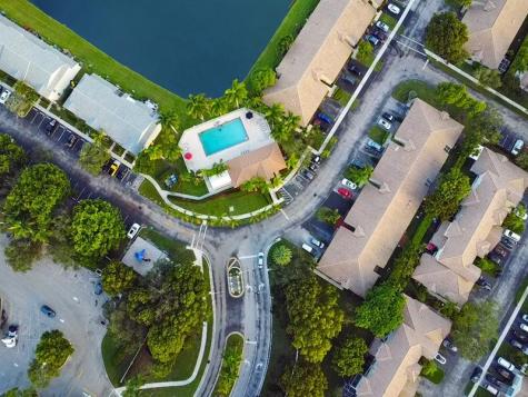 4923 SW 31st Terrace Dania Beach FL 33312