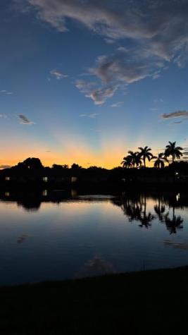 4923 SW 31st Terrace Dania Beach FL 33312