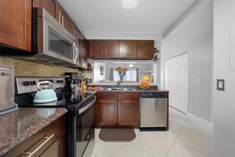 4923 SW 31st Terrace Dania Beach FL 33312