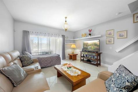 4923 SW 31st Terrace Dania Beach FL 33312