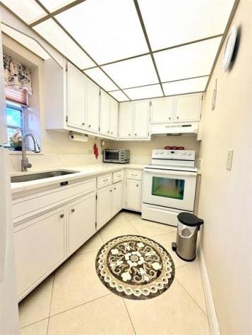3201 NE 14th Street Causeway Pompano Beach FL 33062