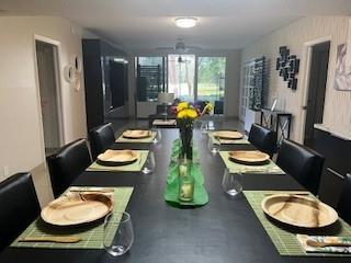 565 Oaks Lane Pompano Beach FL 33069