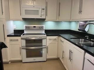 565 Oaks Lane Pompano Beach FL 33069