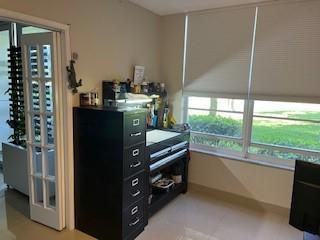 565 Oaks Lane Pompano Beach FL 33069