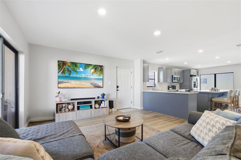 301 N Pine Island Road Plantation FL 33324