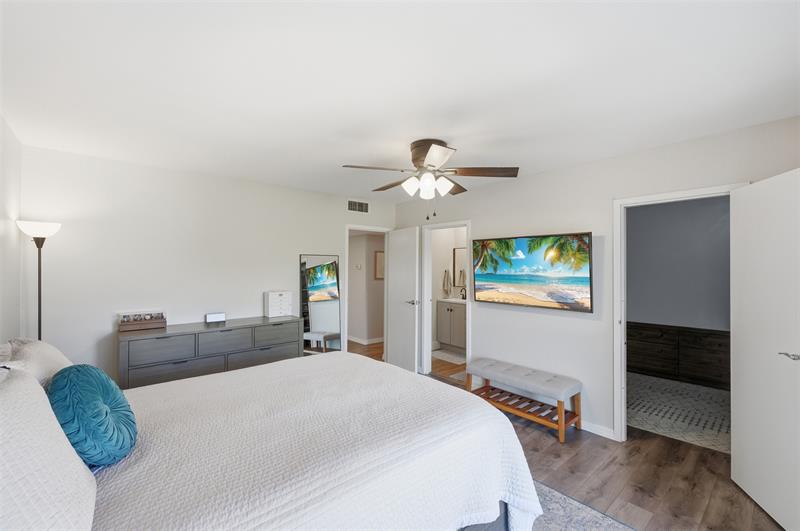 301 N Pine Island Road Plantation FL 33324