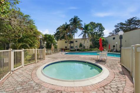 301 N Pine Island Road Plantation FL 33324