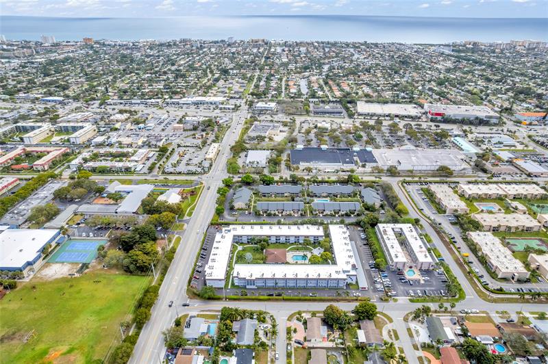400 SE 10th Street Deerfield Beach FL 33441