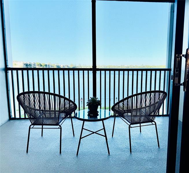 112 Lake Emerald Oakland Park FL 33309