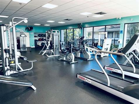 112 Lake Emerald Oakland Park FL 33309