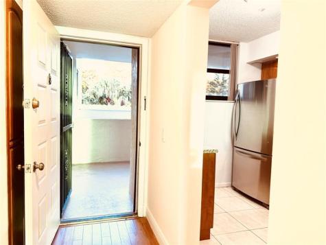 112 Lake Emerald Oakland Park FL 33309