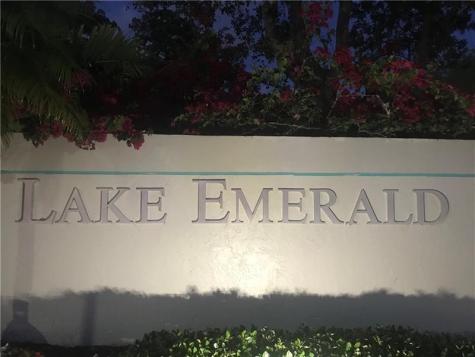 112 Lake Emerald Oakland Park FL 33309