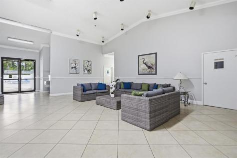 2238 N Cypress Bend Drive Pompano Beach FL 33069