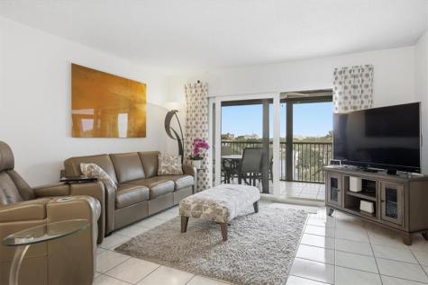 2238 N Cypress Bend Drive Pompano Beach FL 33069