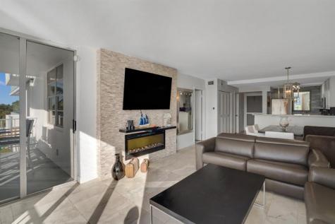 1609 N Riverside Drive Pompano Beach FL 33062