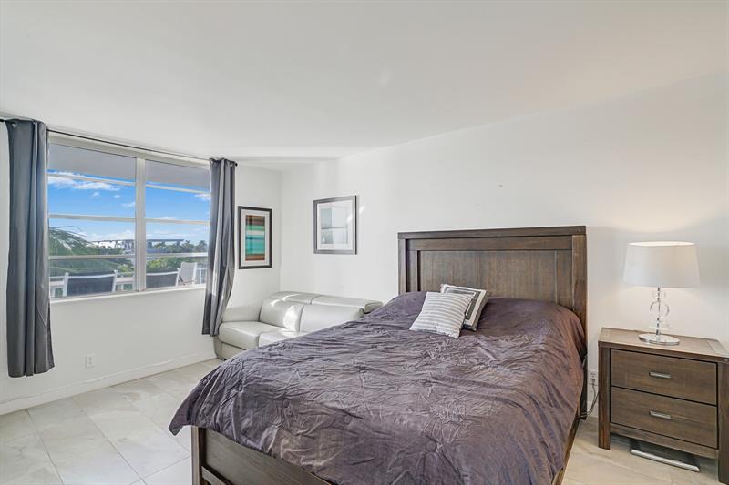 1609 N Riverside Drive Pompano Beach FL 33062