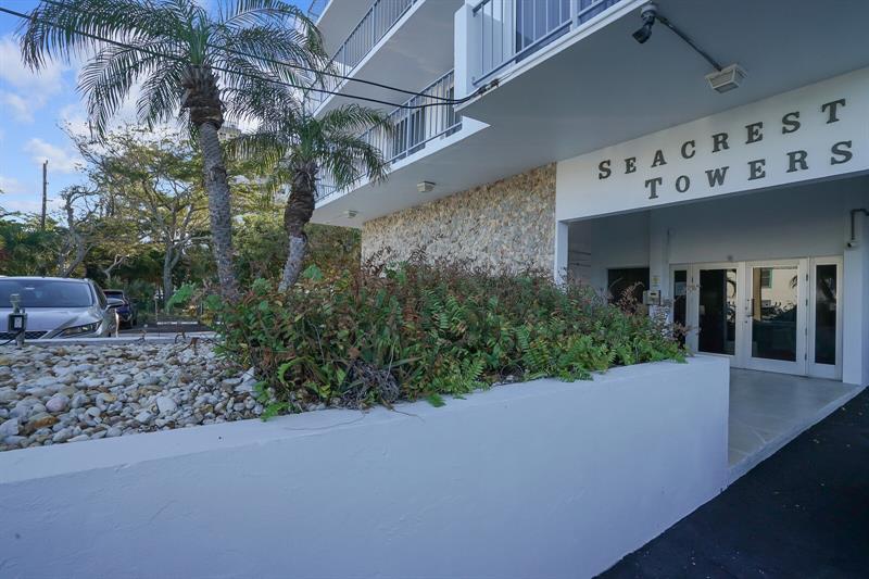 1609 N Riverside Drive Pompano Beach FL 33062